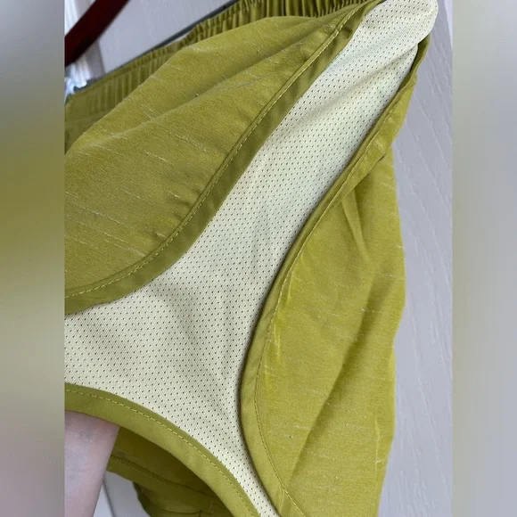 Nike Dri-Fit Running Shorts in Distressed Chartreuse - Picture 3 of 6